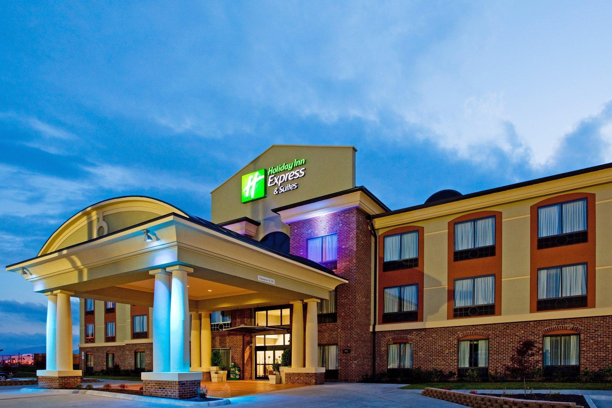 Holiday Inn Express Hotel & Suites Salem By Ihg Экстерьер фото