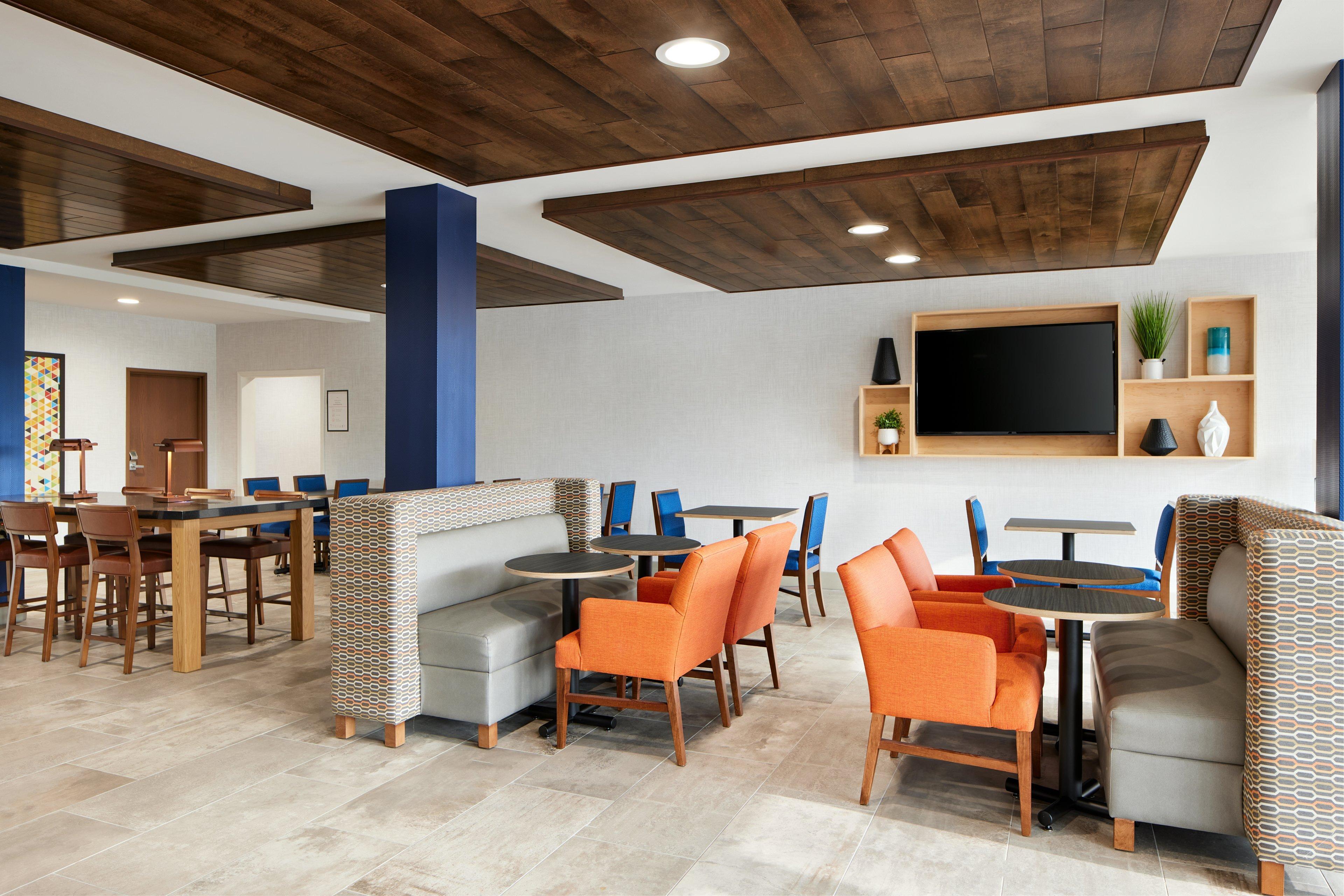 Holiday Inn Express Hotel & Suites Salem By Ihg Экстерьер фото
