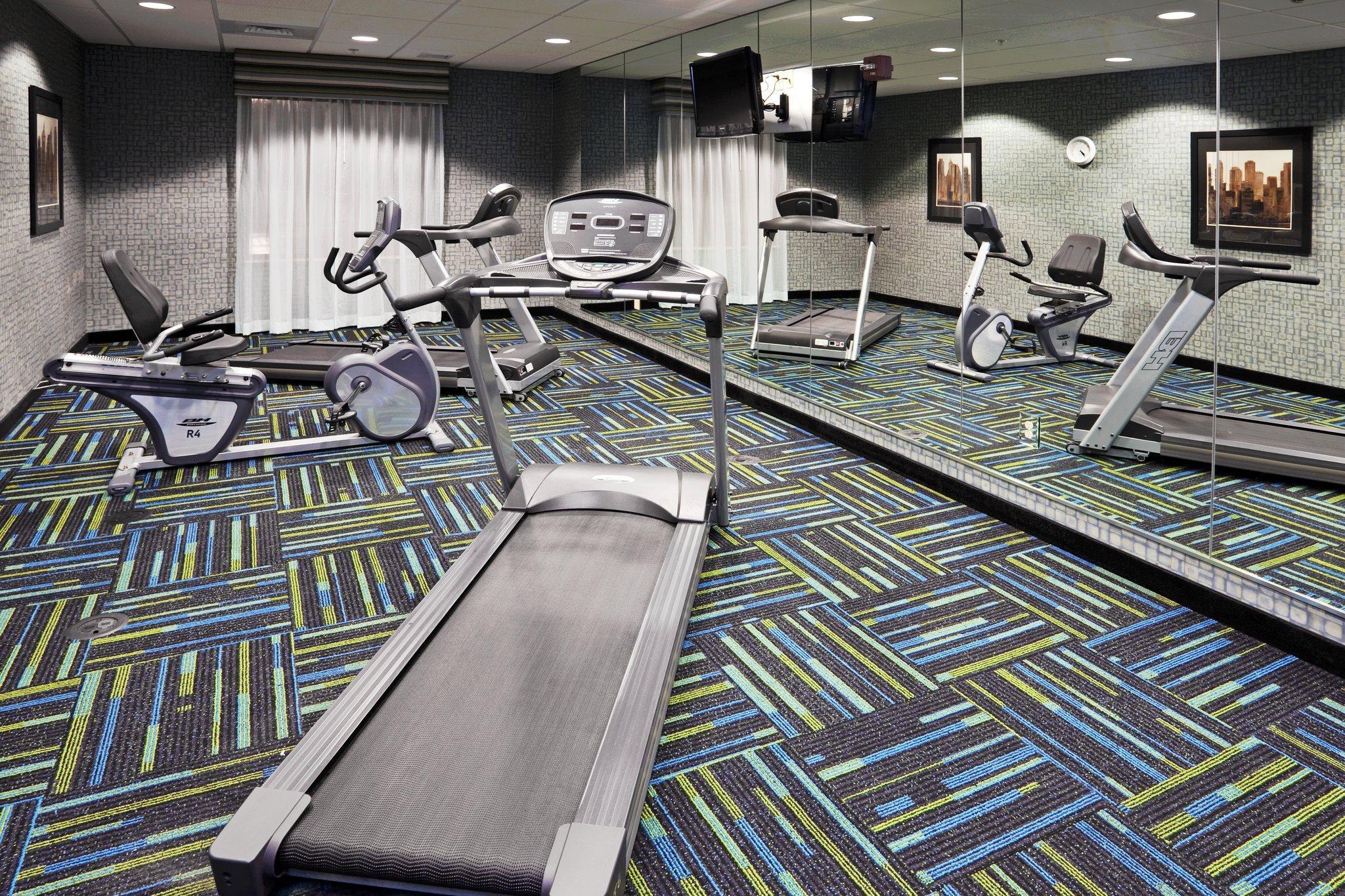 Holiday Inn Express Hotel & Suites Salem By Ihg Экстерьер фото